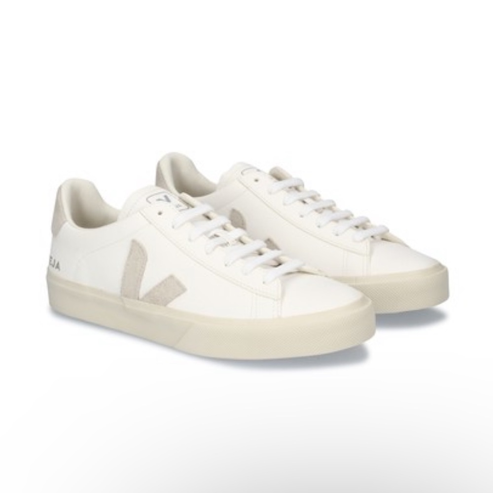 VEJA White Leather low top sneakers White leather light grey suede logo  size 8 - Picture 2 of 16